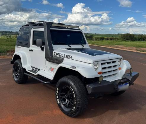 TROLLER T4 3.0 TETO RÍGIDO 16V TURBO ELETRONIC DIESEL 2P MANUAL
